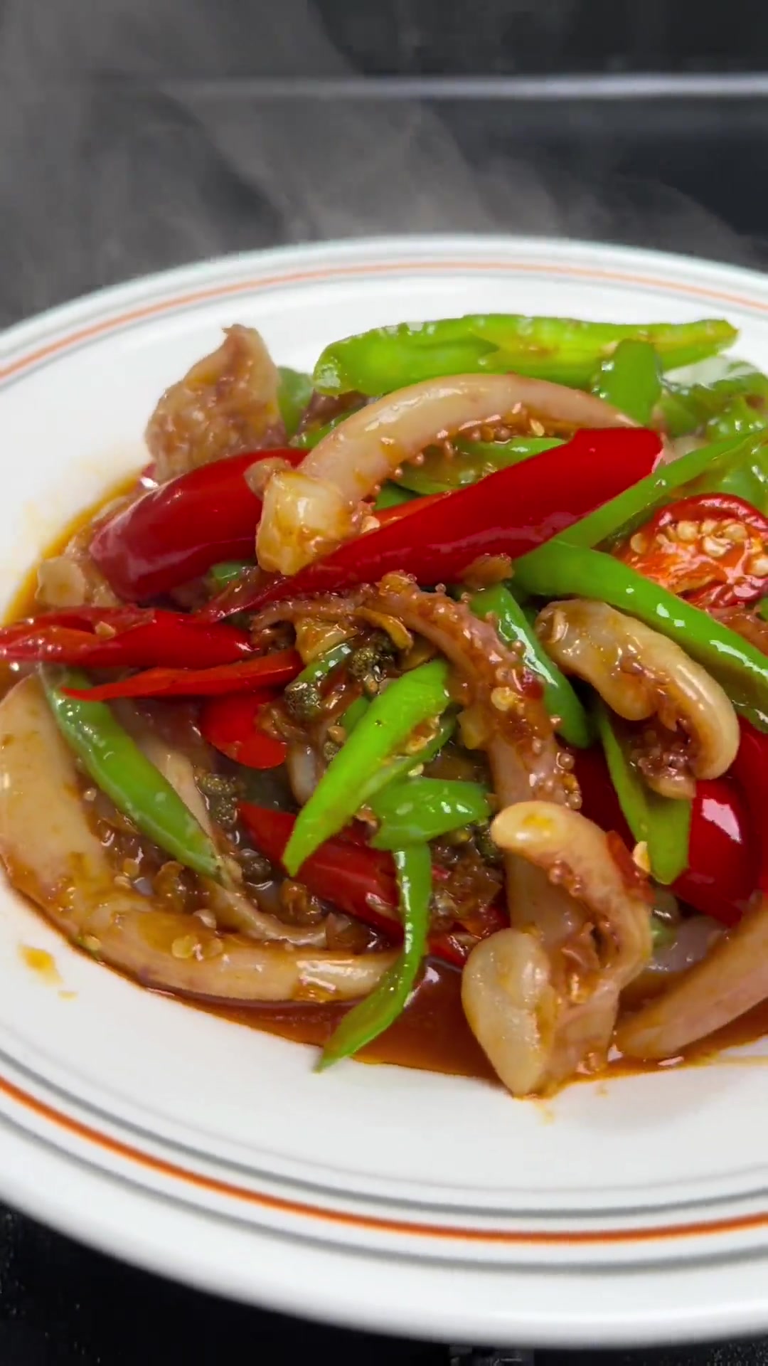 火爆鱿鱼 川菜 辣味十足 真的好吃!