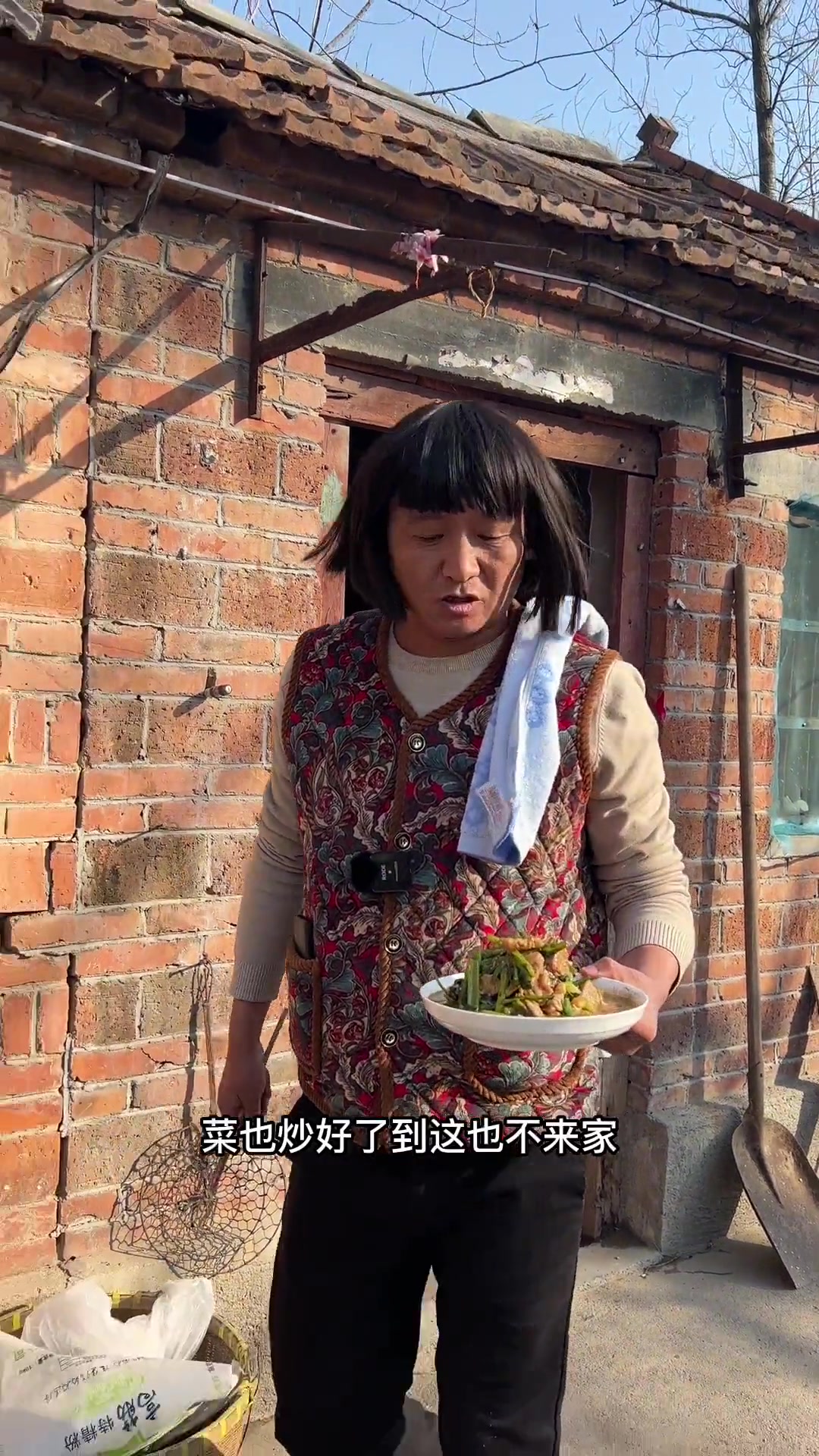 蒸灯是皖北地区节日习俗,农历正月十五元宵节,也叫灯节家家户户除了悬挂各式花灯之外