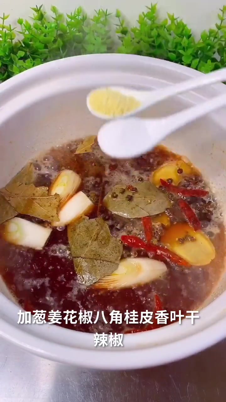 过年必学的红烧肉做法!露一手吧美食制作人_年夜饭菜谱