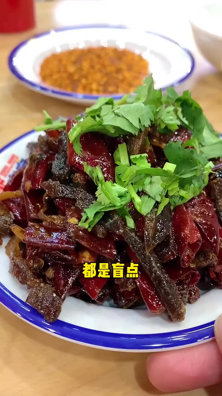 南充这家串串店,一直以为它的名字是老板在夸自己,结果……