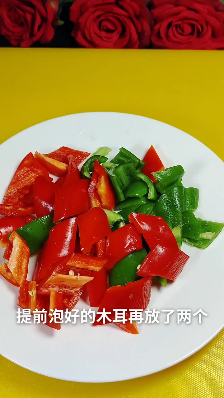 年夜饭菜谱 火爆鱿鱼 聚餐吃点啥 喜欢的双击关注