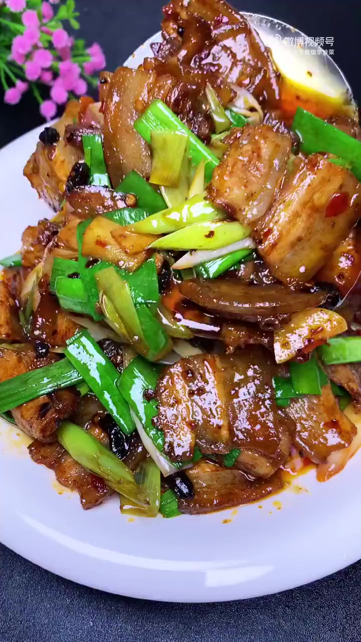 舌尖上的武汉 想吃回锅肉的做起来吧,让它成为你的拿手菜「色」(via 学做饭学炒菜)