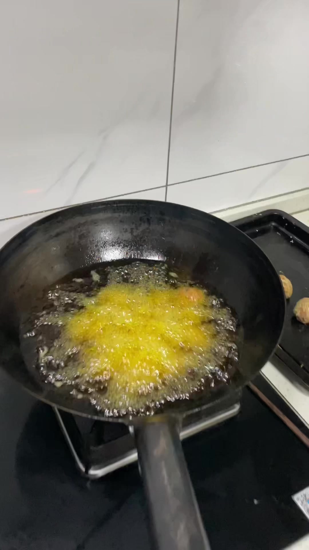 你遇到过菜籽油下锅很多沫沫吗?