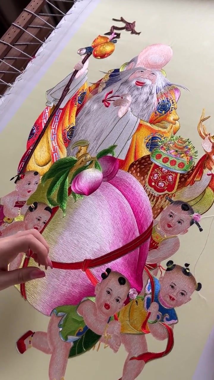 第9集|九十大寿,四世同堂,孙子孙女找我定制《寿桃图》祝爷爷寿比南山,这才是手艺人的温度 