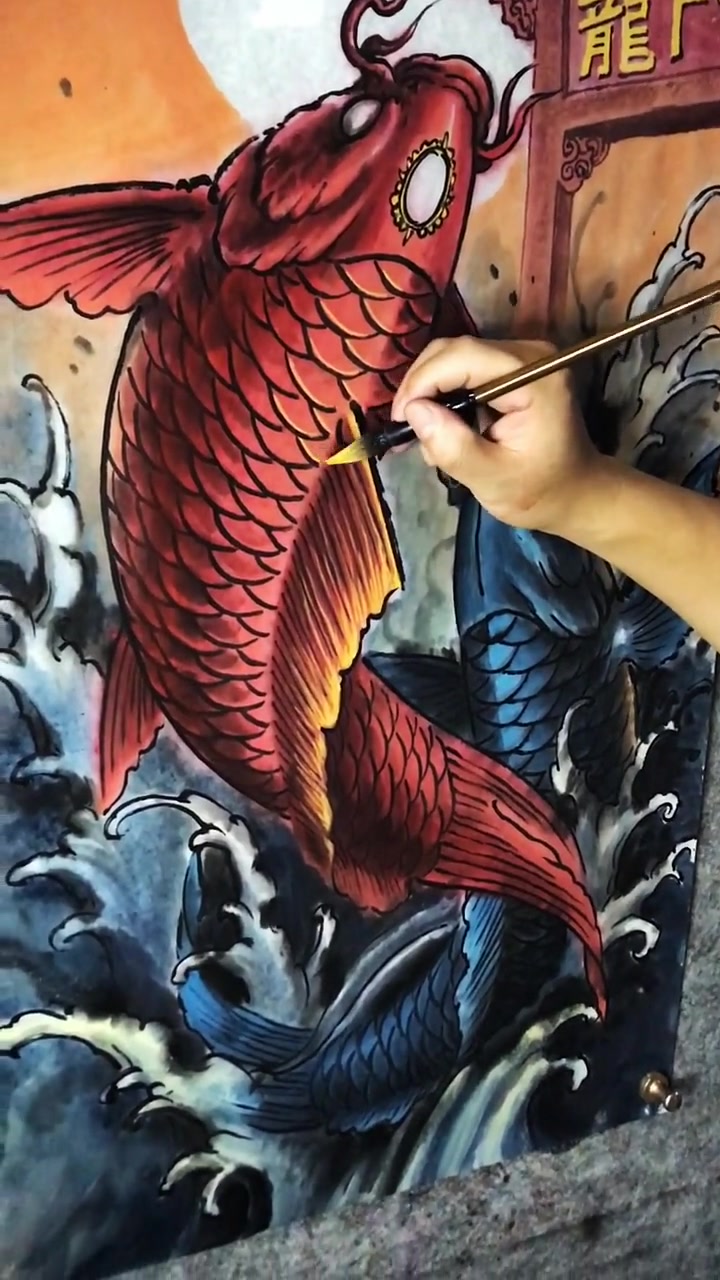 东龙纹身陈老师新作鲤鱼跳龙门呈给大家,欢迎朋友们交流,感谢官方支持!