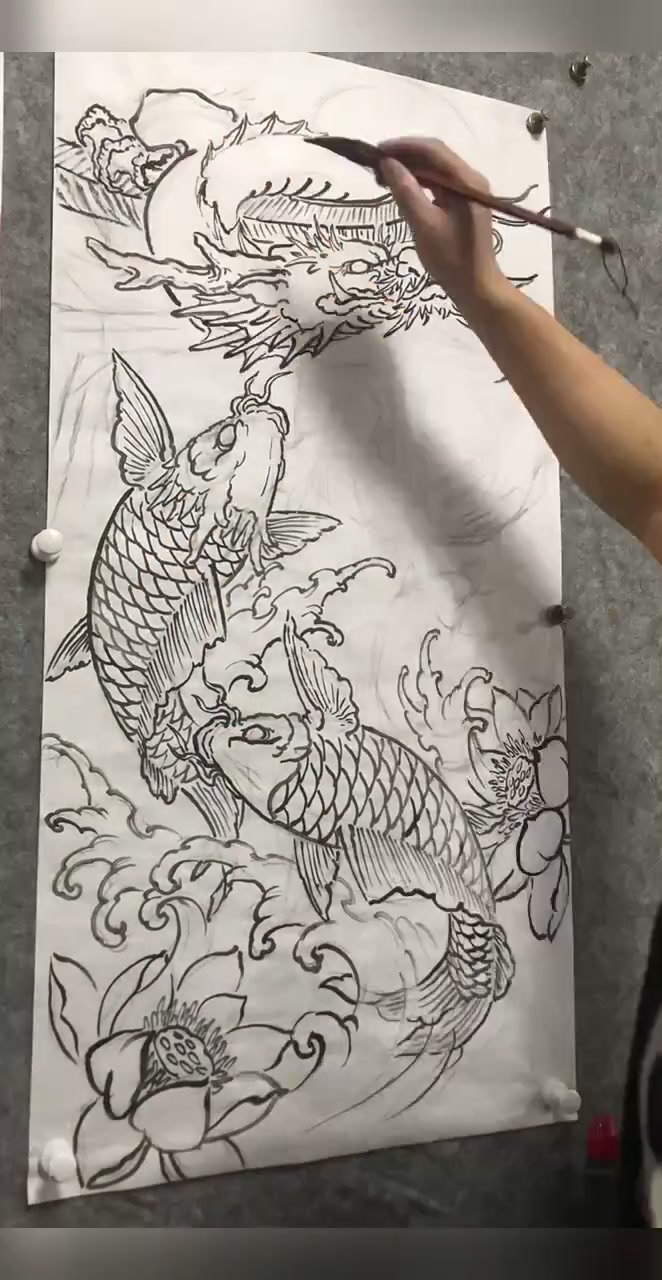 新作品鲤鱼跃龙门线条完成