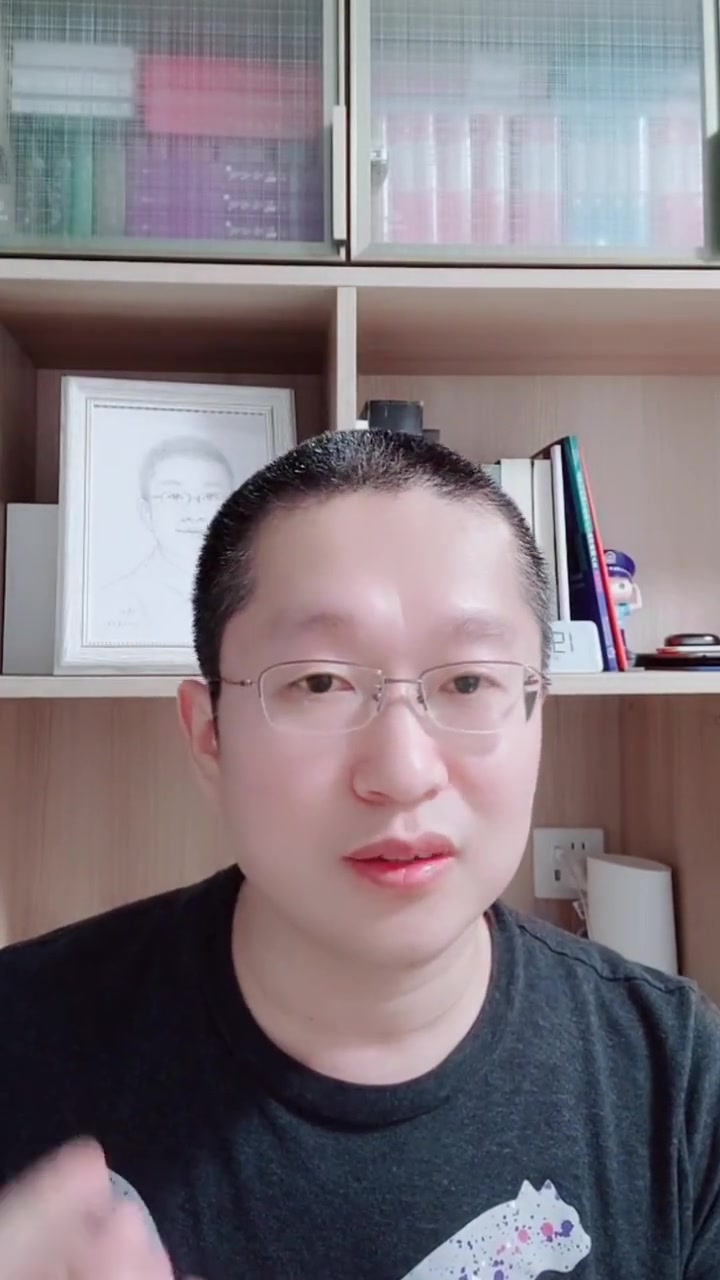 眼睛上长息肉有点卡是怎么回事?视力矫正 眼部及疾病 +小助手