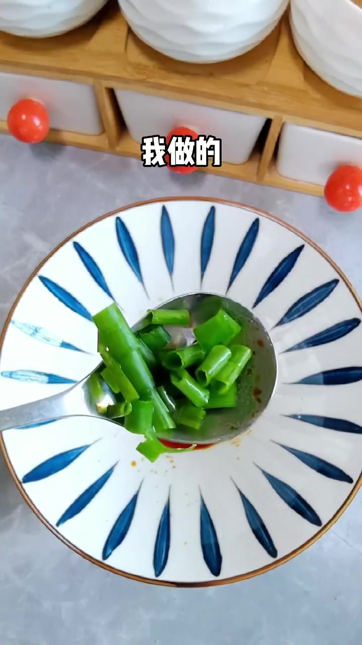 早餐不知道吃什么,来一碗阳春面吧!简单方便吃不腻…………