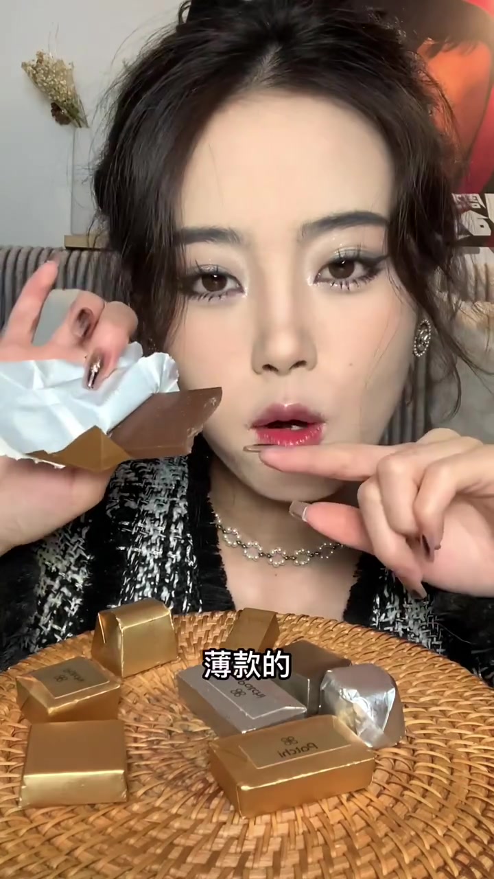 今天狂炫一盒巧克力 吃播的日常 晚饭 巧克力