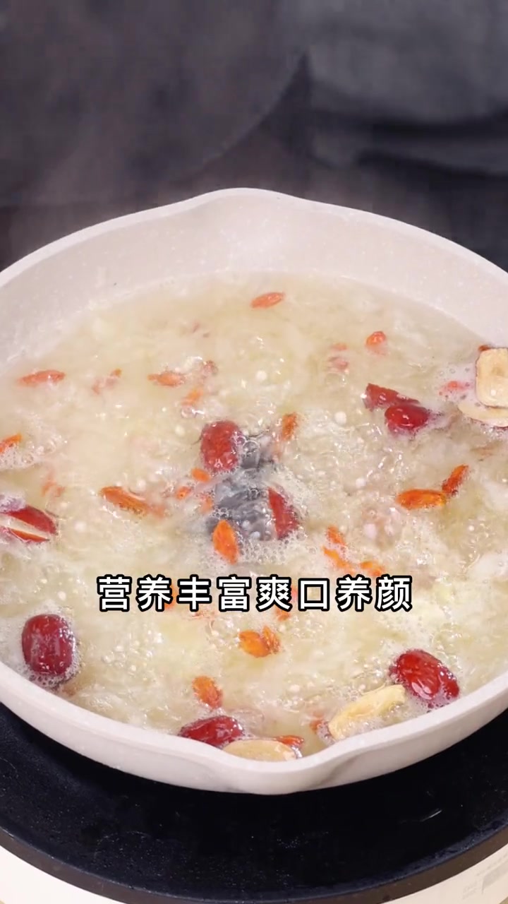 银耳海参汤家常做法