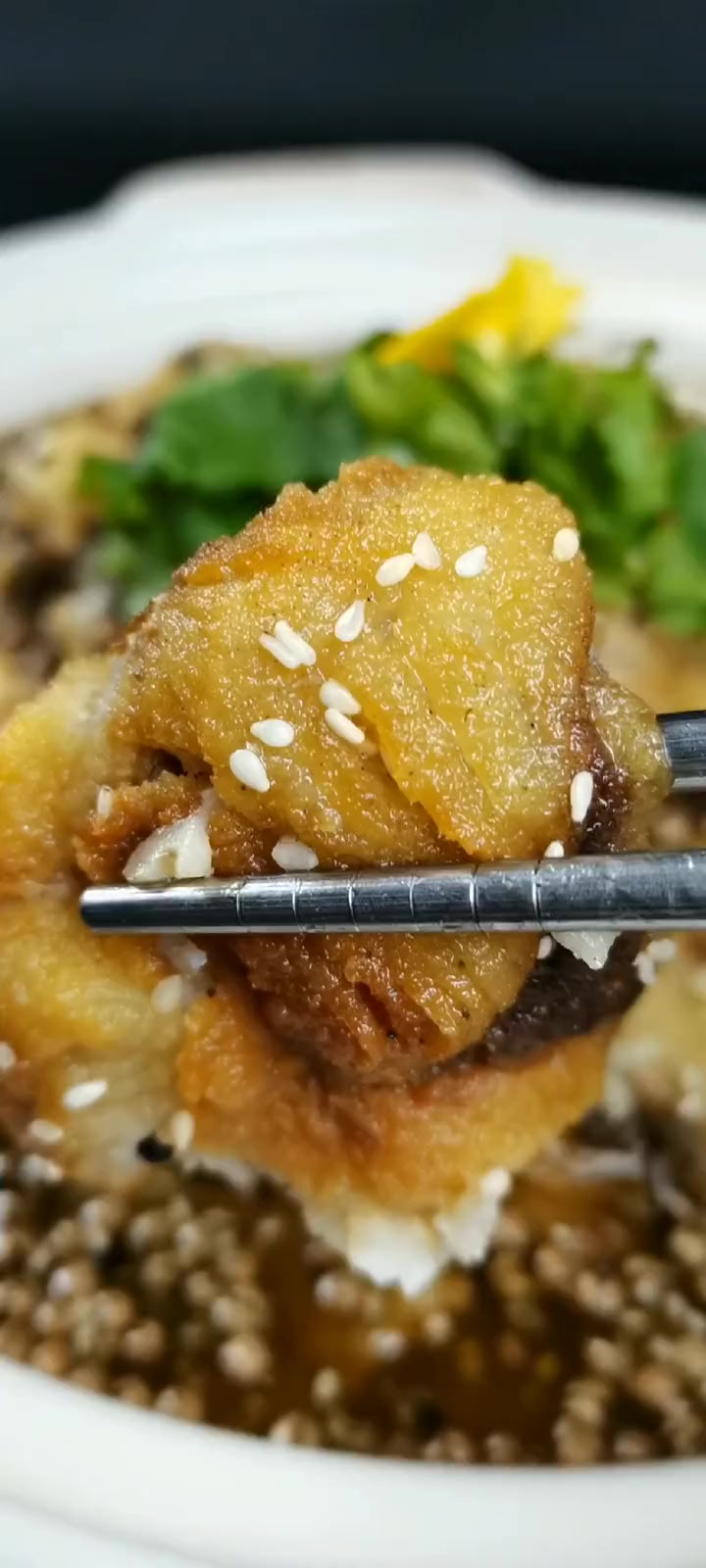 特色泉水椒麻鱼,麻辣鲜香,好吃到停不下来,喜欢的点赞关注。+小助手