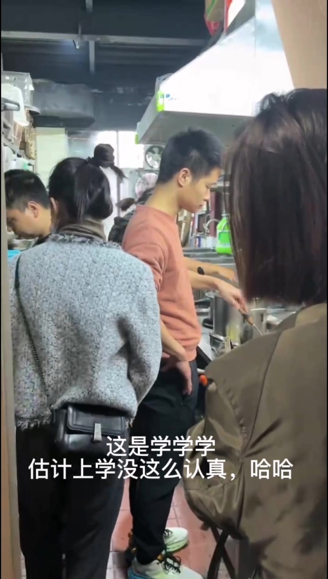 广东土茯苓乳鸽火锅做法,乳鸽火锅培训