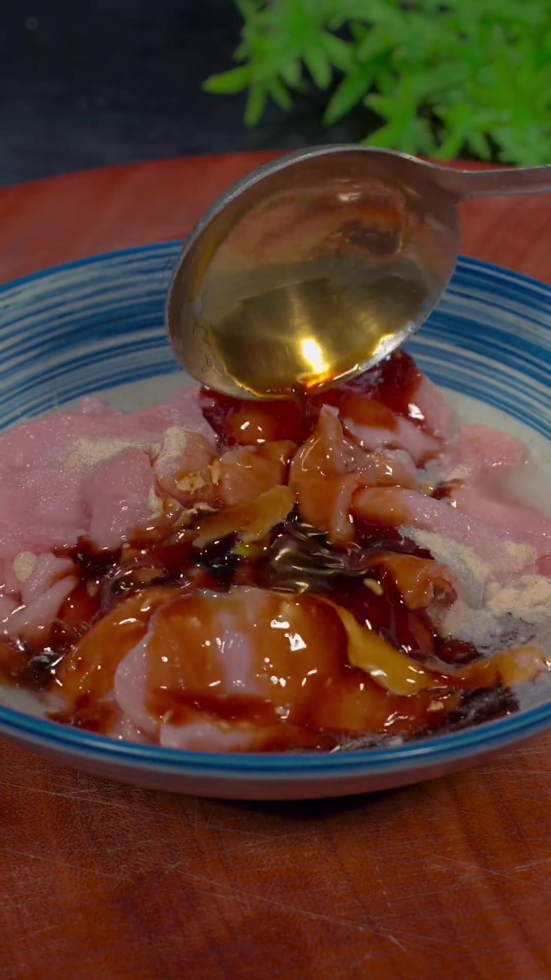 以后想吃水煮肉片不用去饭店了,自己在家做简单,方便还好吃 水煮肉片 家常菜