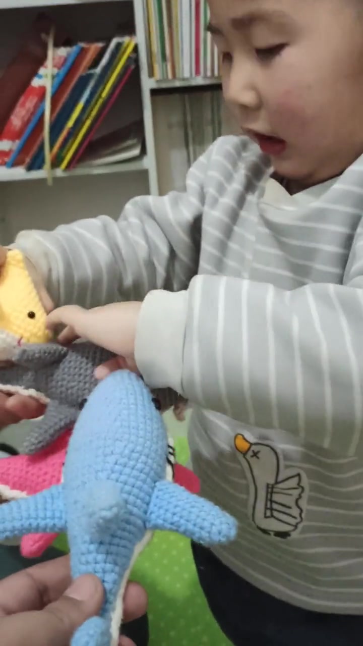 第42集|亲子启蒙英语-有多少孩子喜欢鲨鱼宝宝呢 育儿 亲子 英语 萌娃日常 启蒙英语 爸