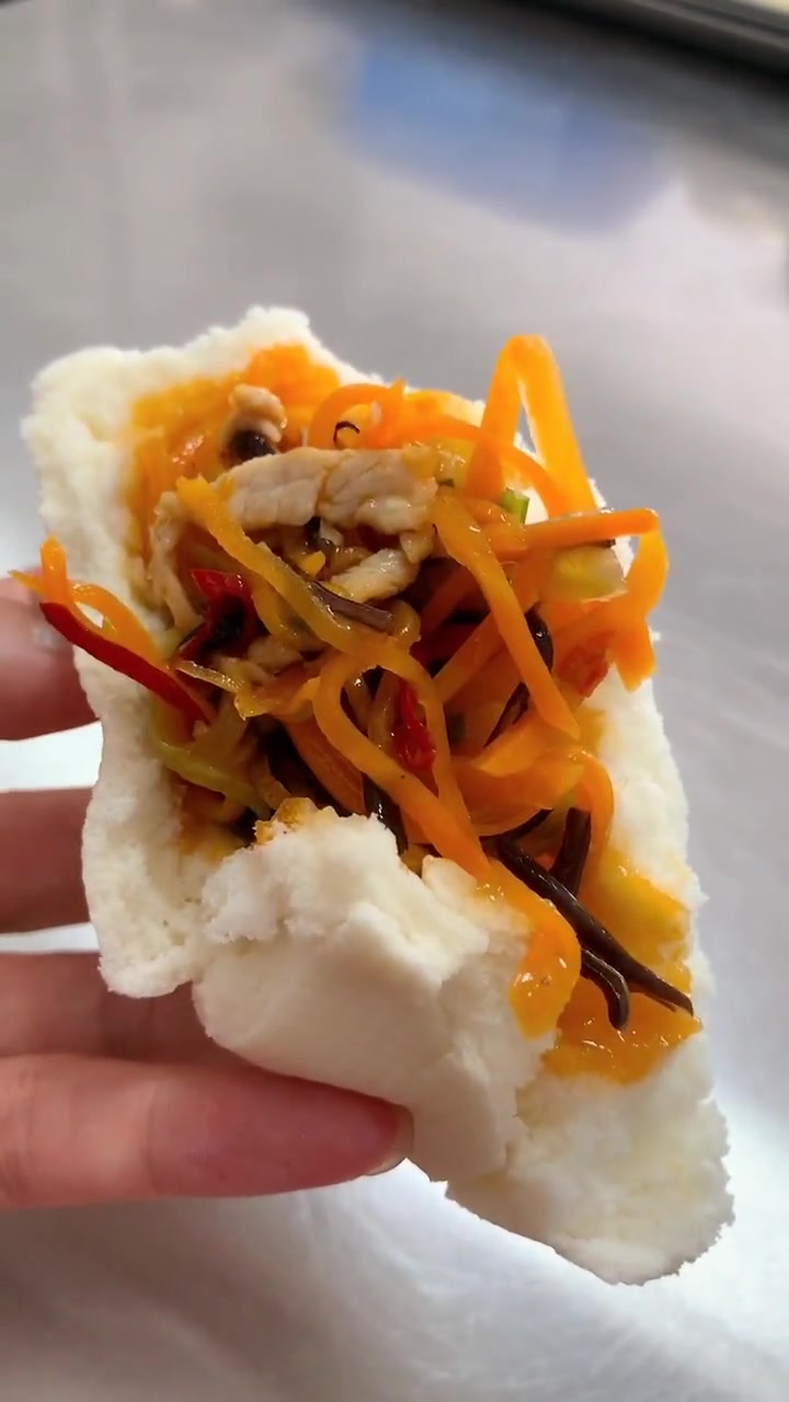 鱼香肉丝包