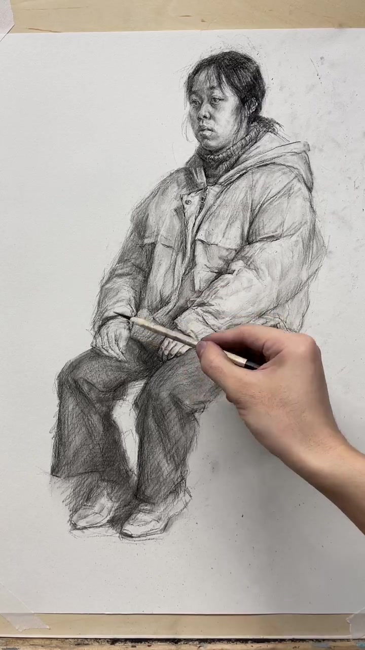 第24集|国美状元导师、素描名师梁冰央美素描全身像示范
