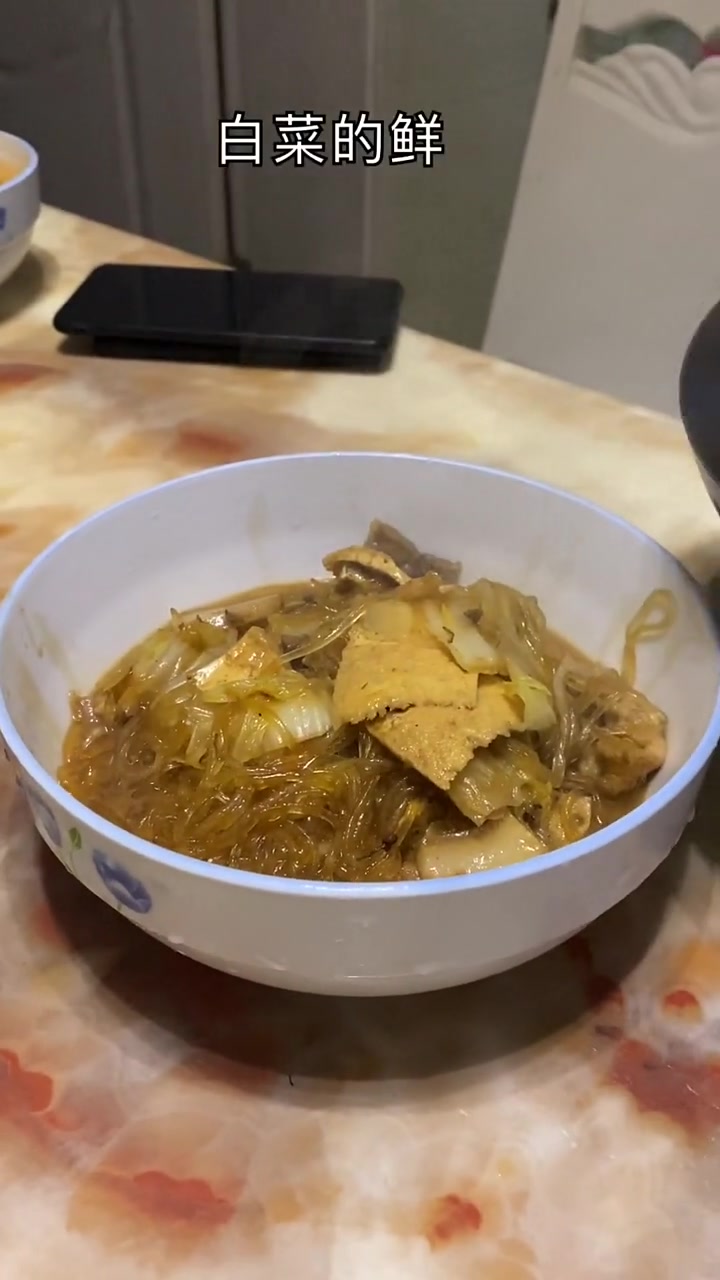 熬菜,多少人魂牵梦绕的一道美食,过年了,回家吃饭