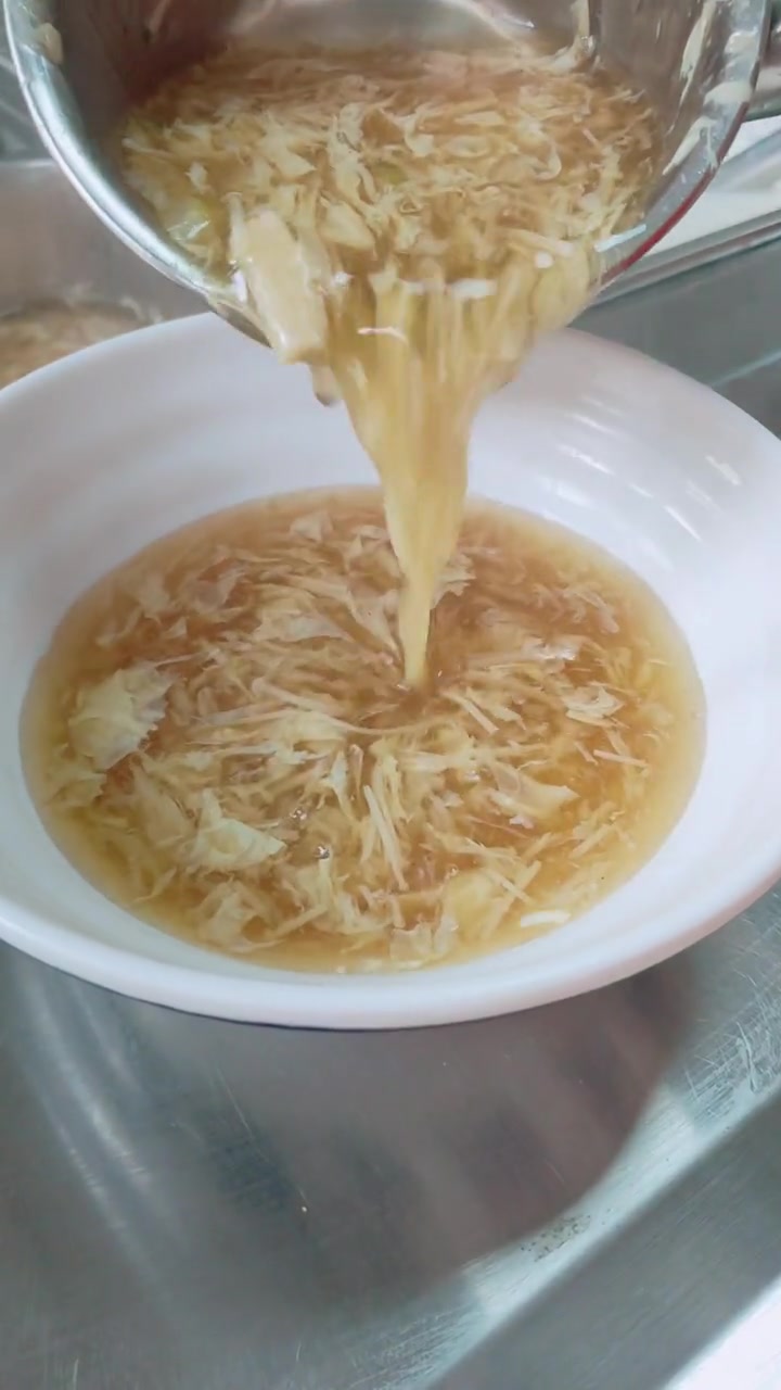 各种粥的配方,双击收藏不丢失:1.黑米粥:黑米200克,糯米300克,水6000克,白糖4