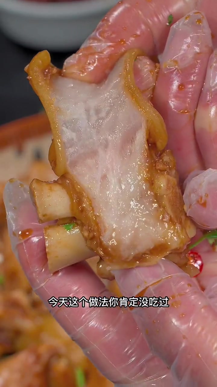 这样做的猪蹄,酸辣开胃有嚼劲,越吃越想吃 学会了,你也做起来吧 柠檬猪脚