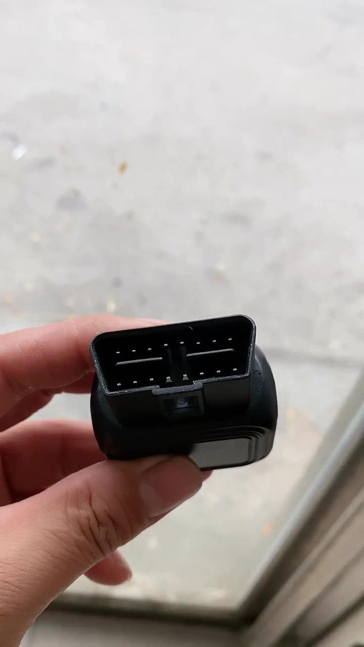 卡修精灵:安装一个,如果坏在路上,不用拍仪表给我们看故障灯了,直接可以读到故障码,能大概分