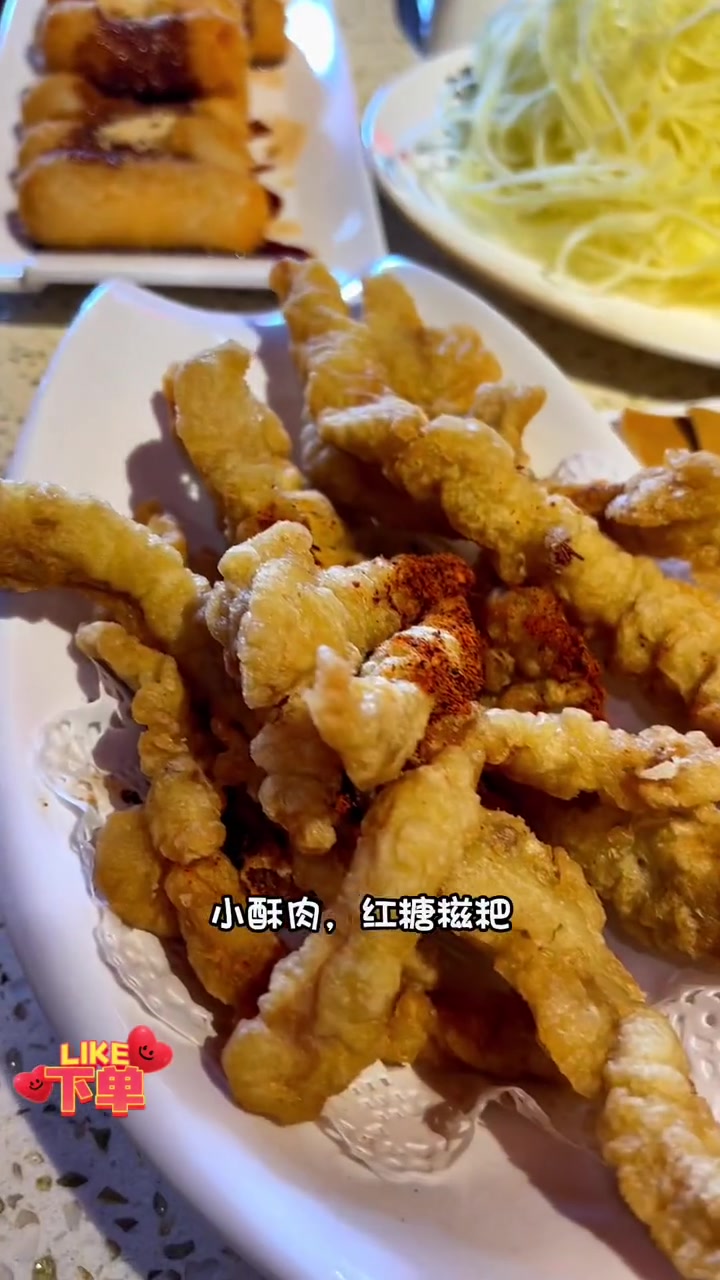 梅江朝天门火锅,老重庆火锅。朝天门,看着就霸气的门头,老重庆味道的老火锅,装修独特,158