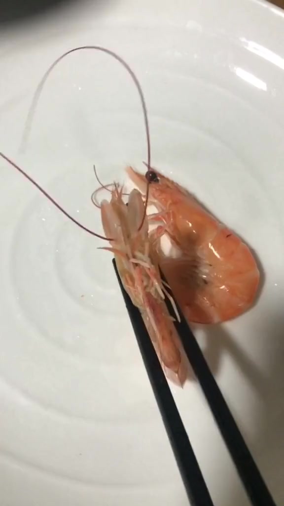 死虾和活虾的区别是什么