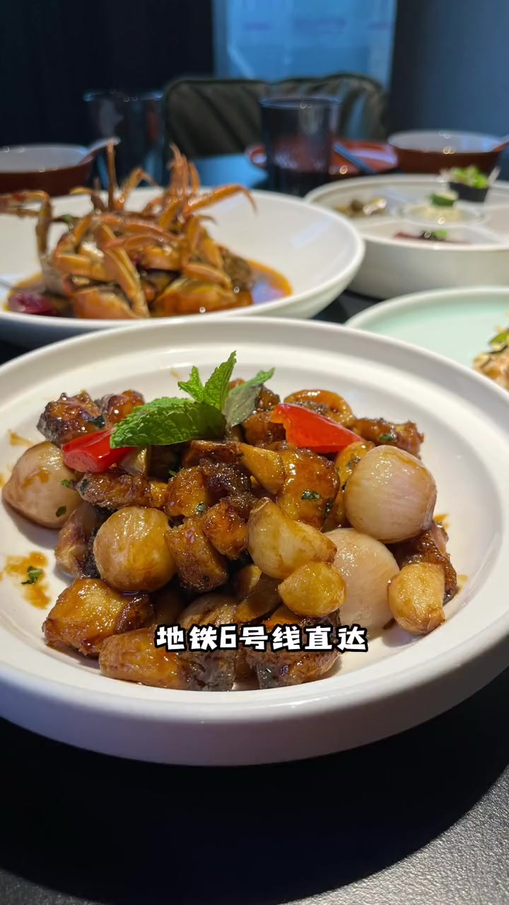 5斤的波士顿龙虾,景色好菜品硬,还能看到湖畔美景 龙虾 避风塘龙虾 美食