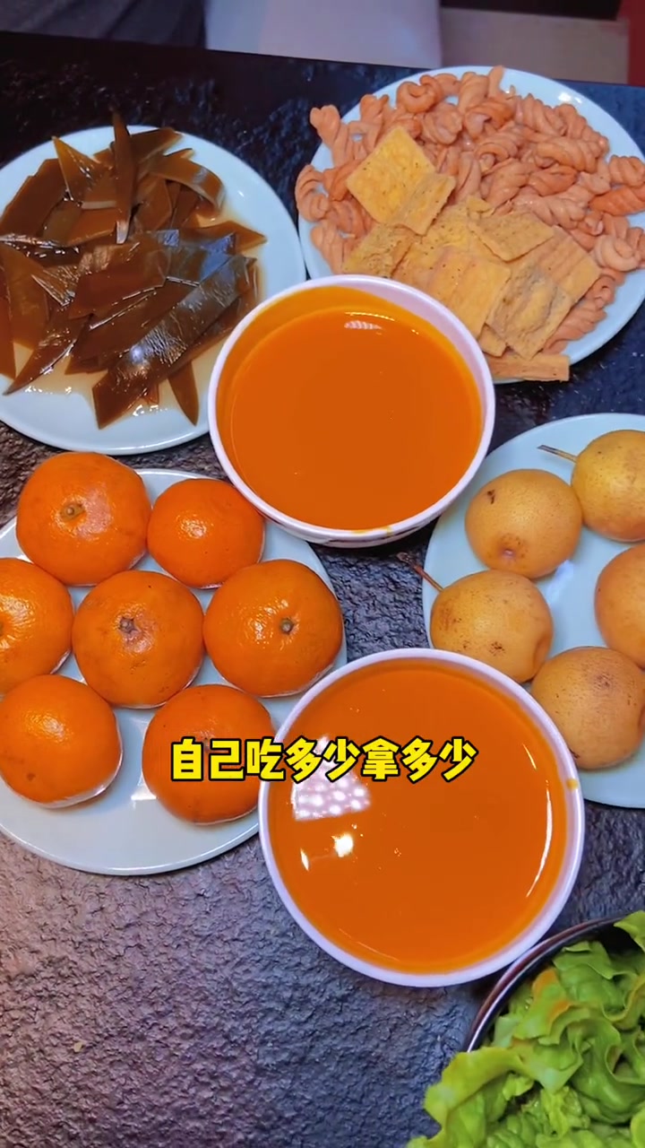 99在市里吃牛本家,这一桌性价比很高了。烤肉