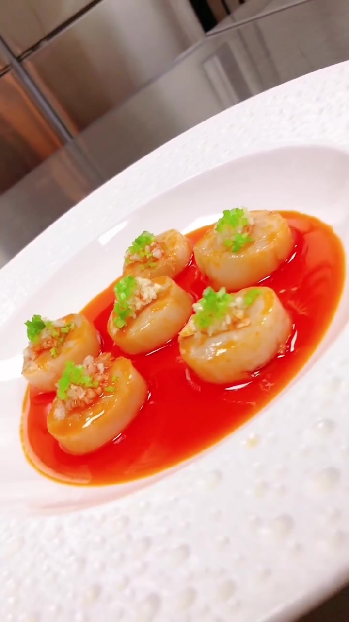 今天分享一道低温慢煮蒜香元贝。喜欢的记得收藏起来。小黄车全网秒杀价格