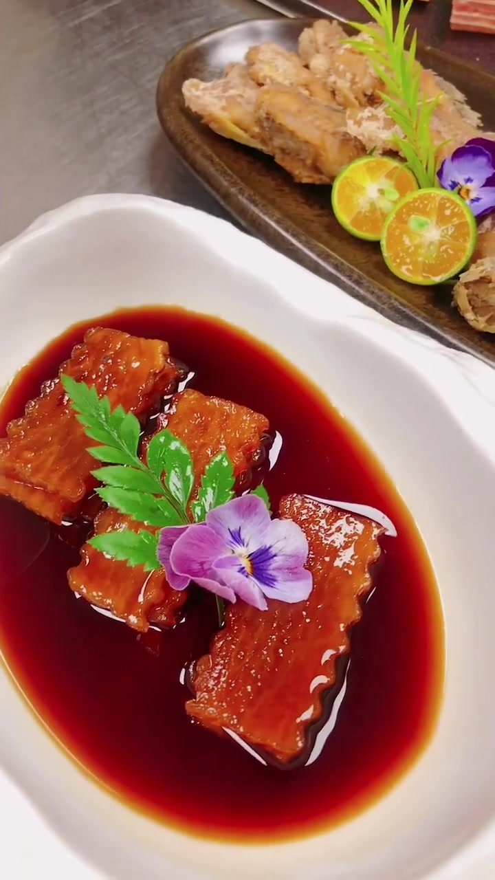 夏季菜品喜欢的来吧。今日爆满