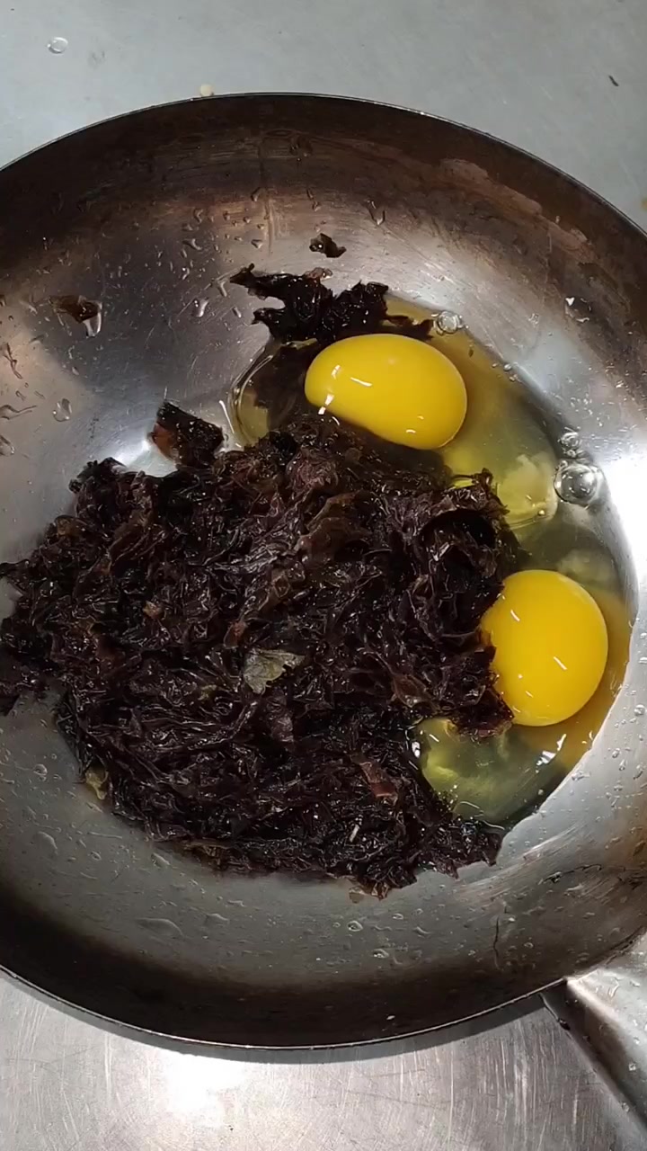 紫菜炒鸡蛋