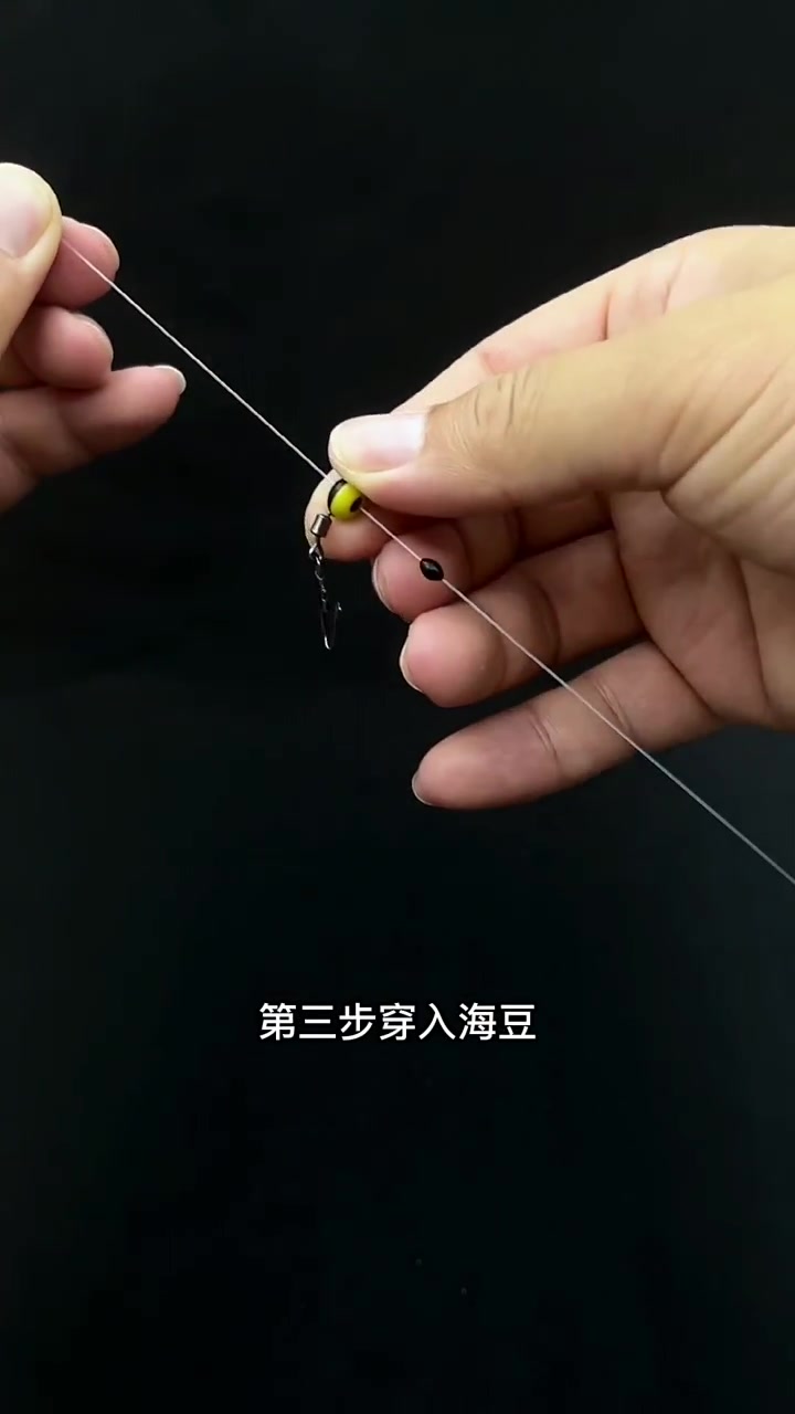手竿钓不到鲢鳙的钓友可以试试用海竿,简单方便,抛出去等鱼自己上钩