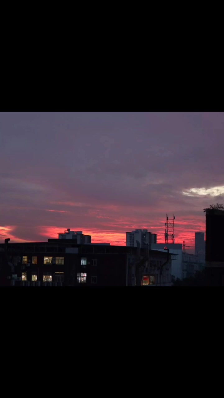 山牙子真的太欠了???? 破云 严峫江停 上热门 +小助手