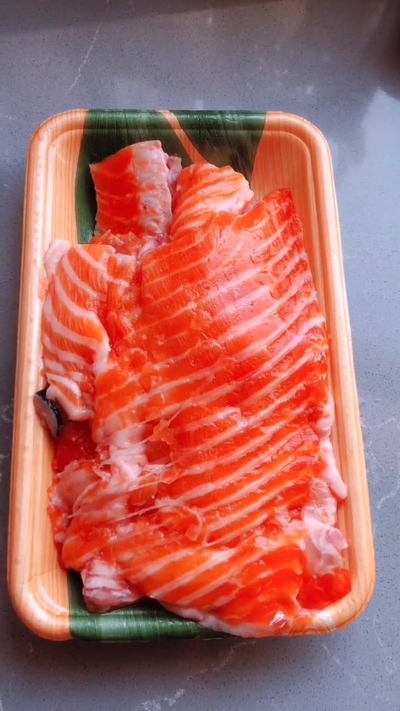 秘制三文鱼边角料教程 +小助手 热门 美食 教程 三文鱼