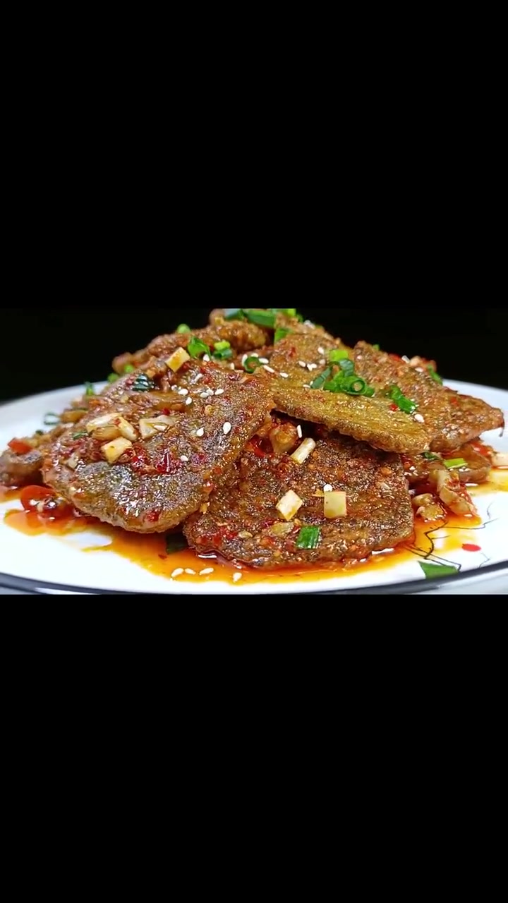 贵州大方手撕豆腐,吃一次就上瘾,一口下去感觉像吃烧烤一样 #贵州特色美食  #手撕豆腐干 