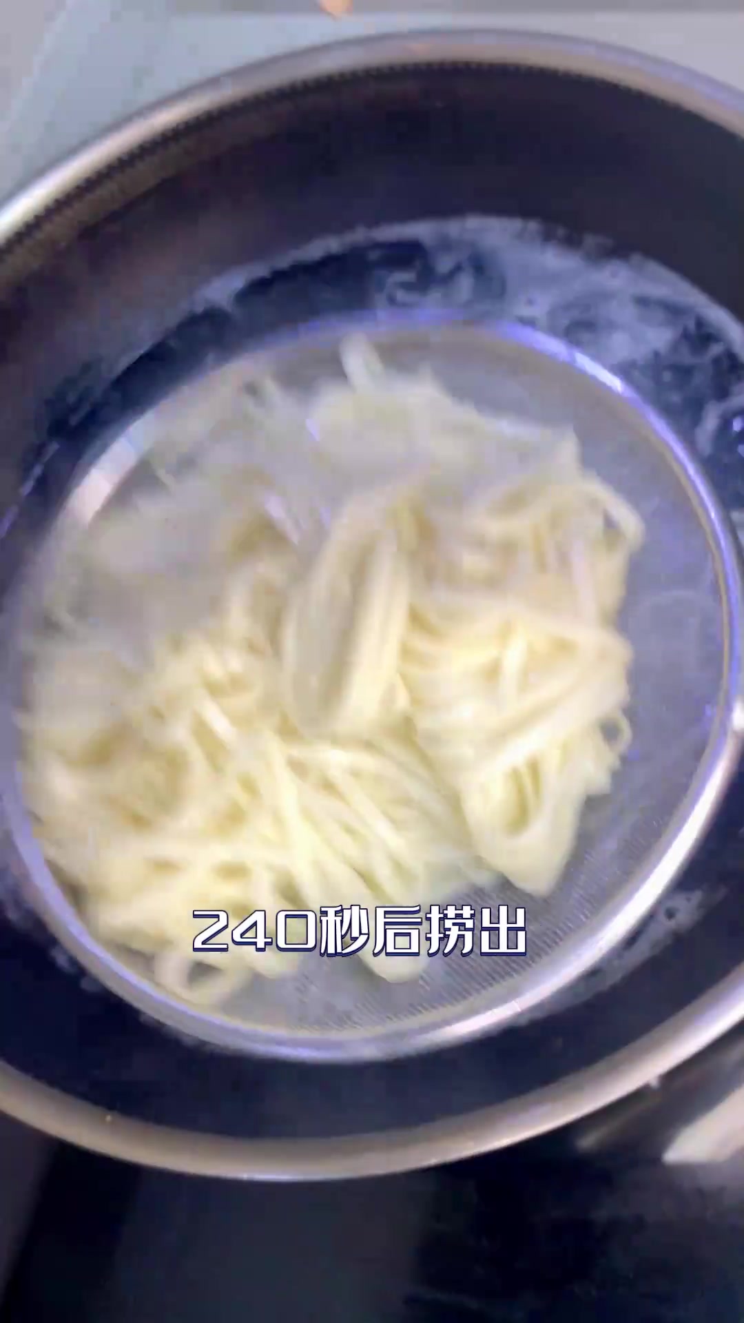 闽南语分享清汤挂面,纵有美食千万,不如清汤挂面。