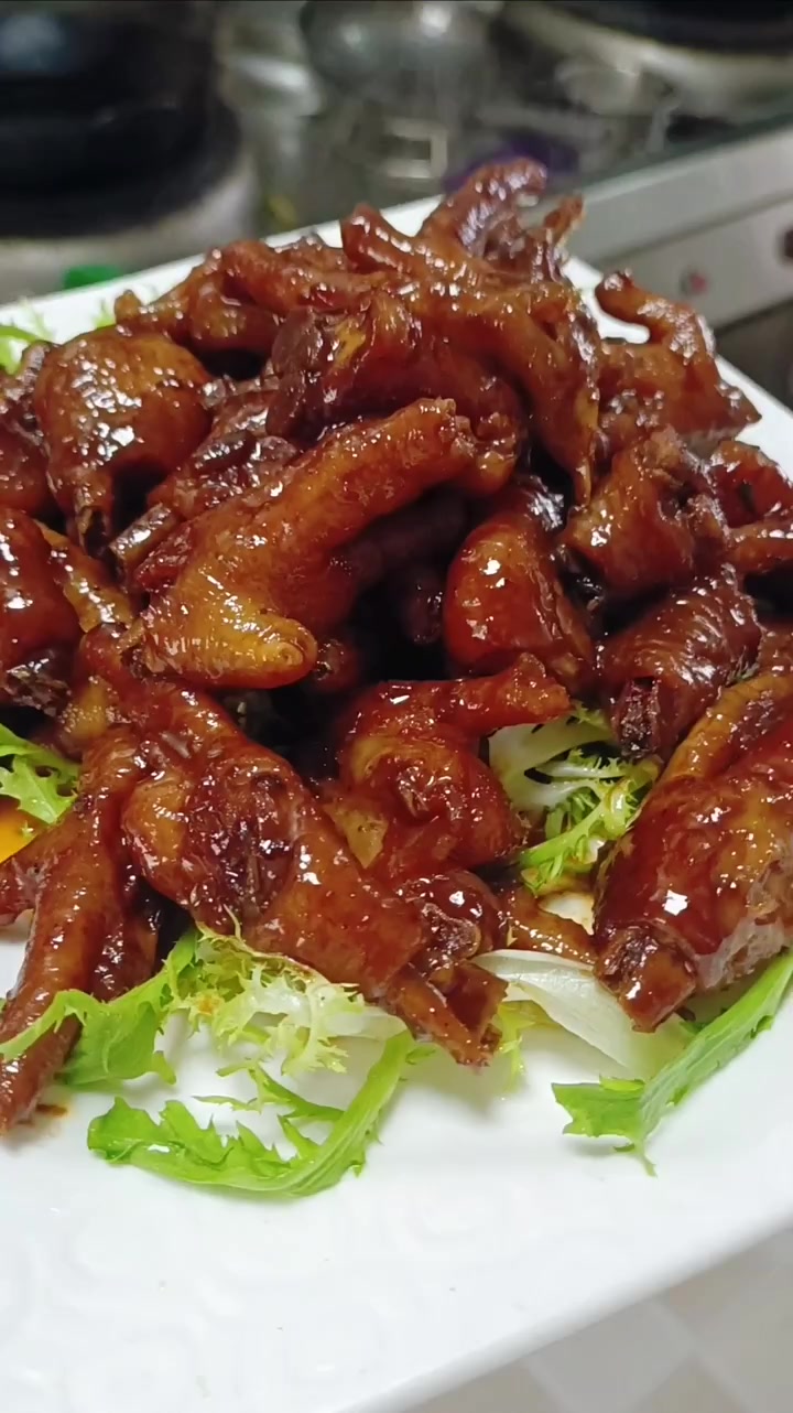 压锅鸡爪做法分享给大家