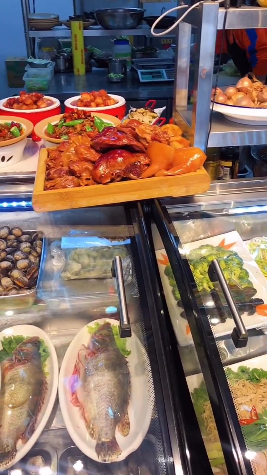 阶梯点菜柜,饭店明档点菜展示柜