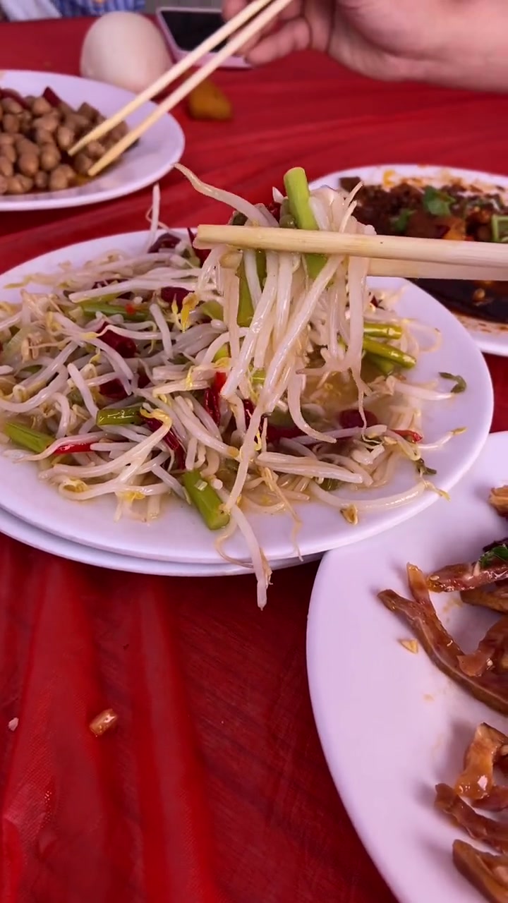 你那边过事一般几个菜 记录真实生活 现场实拍 美食 吃席 搂席
