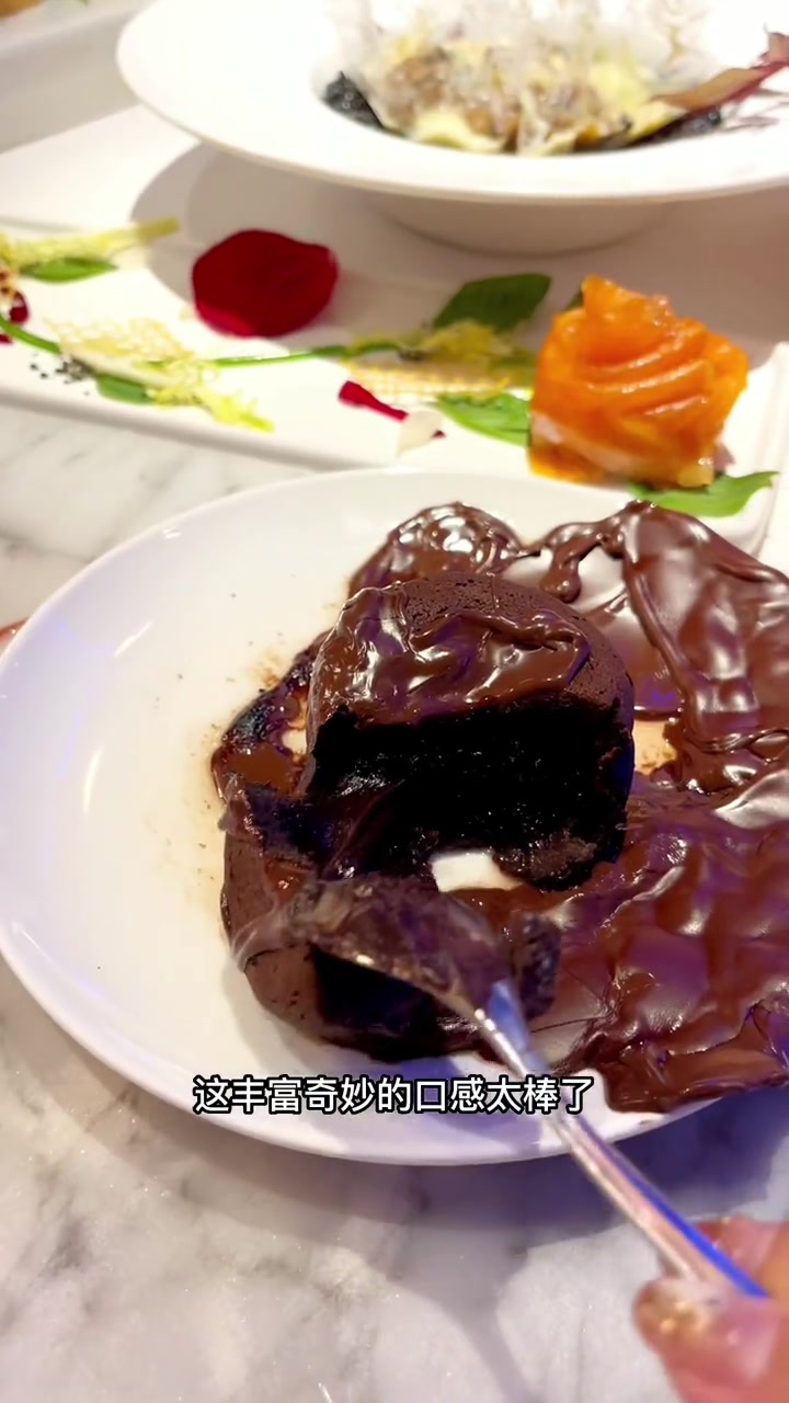 氛围感餐厅打卡 天津王品牛排 适合情侣约会的餐厅推荐 约会餐厅 满满的仪式感满满的幸福感 