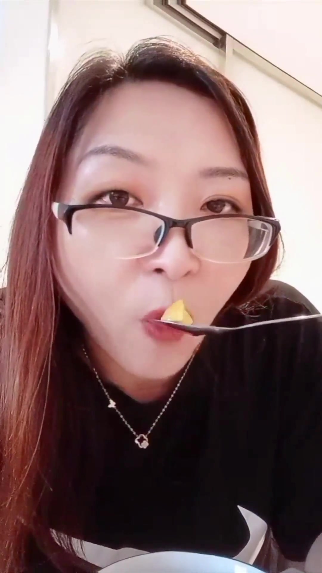吃货们看过来,栗子的吃法大全～基本都在这一个视频里了～板栗 滋补养生食材 每天中午12点1