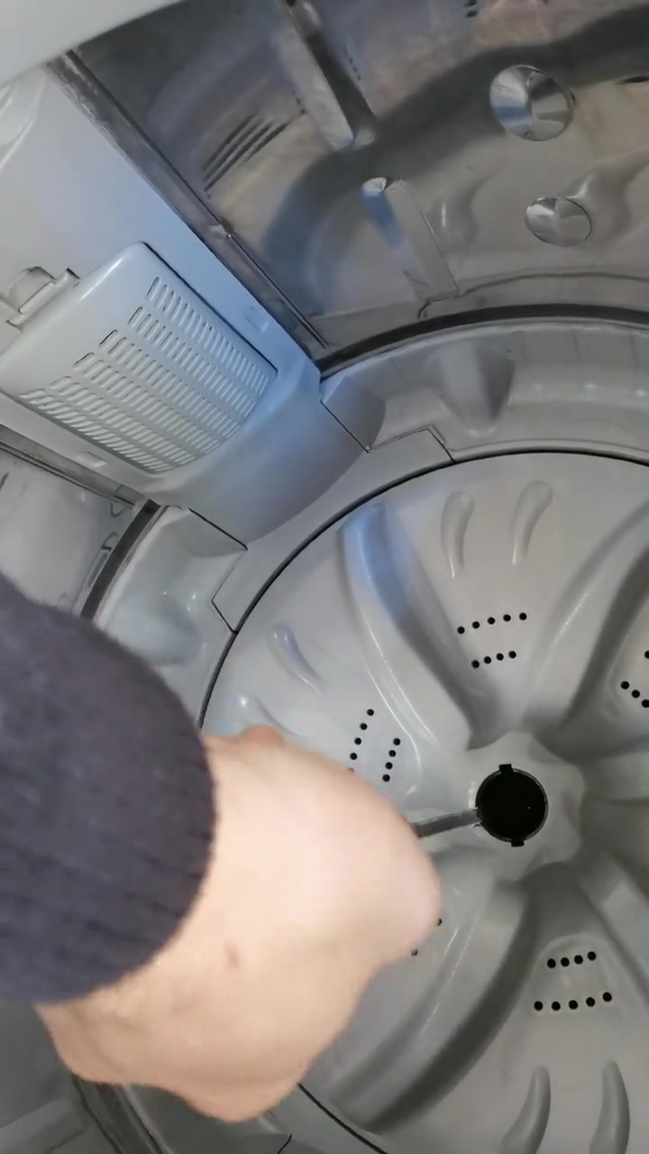 小天鹅波轮洗衣机进水正常排水正常脱水正常就是不能正常洗涤