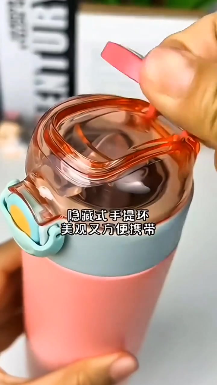 高颜值草莓生活 316钢保温杯来啦!密封性好不漏水 学生水杯推荐 携带方便