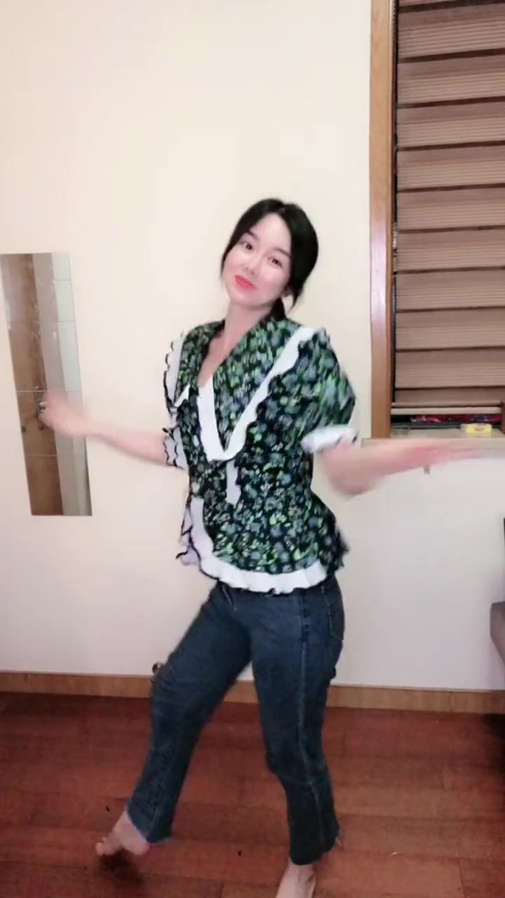 鲨鱼宝宝嗨舞范儿 Shark 快乐宝宝来了