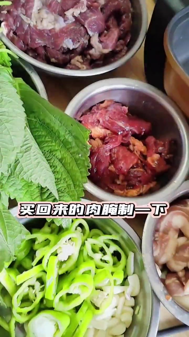 生日面、烤肉、超满足的冰淇淋蛋糕～享瘦人生才刚刚开始 吃瘦不饿瘦 减脂餐 会吃才会瘦 vl