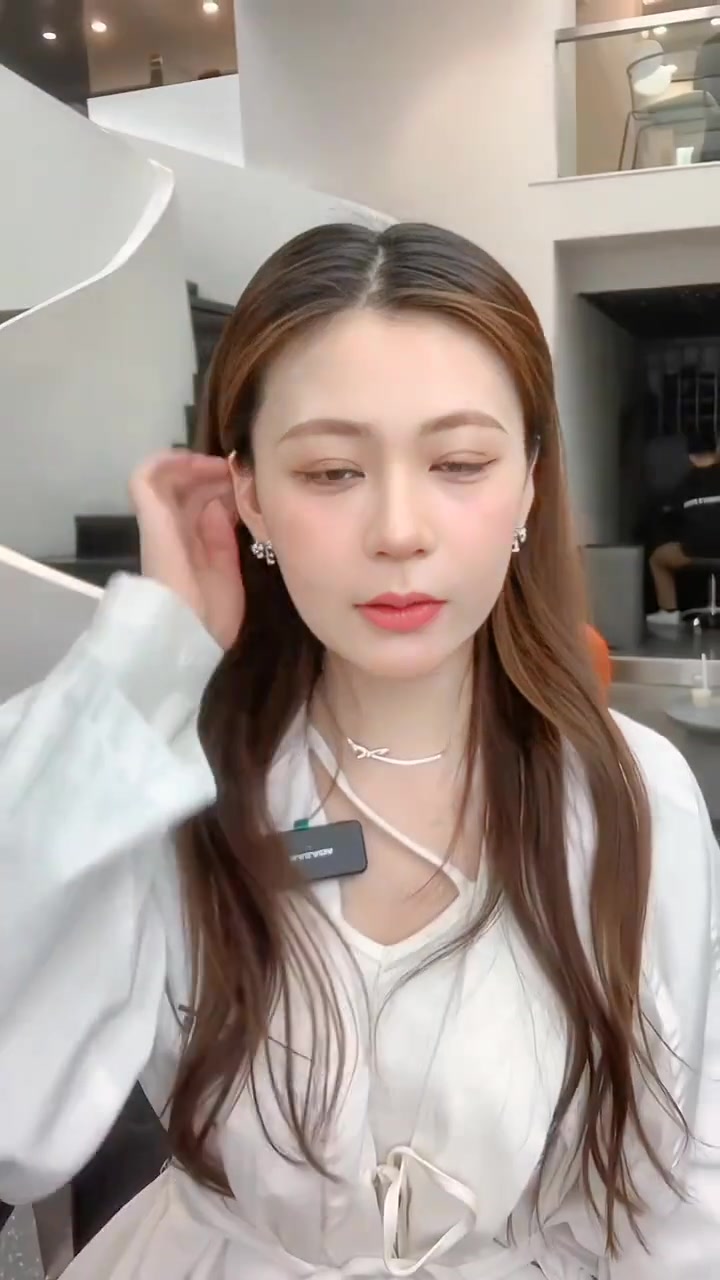 女生发量少最适合的五款发型‖长沙井湾子狂剪烫染