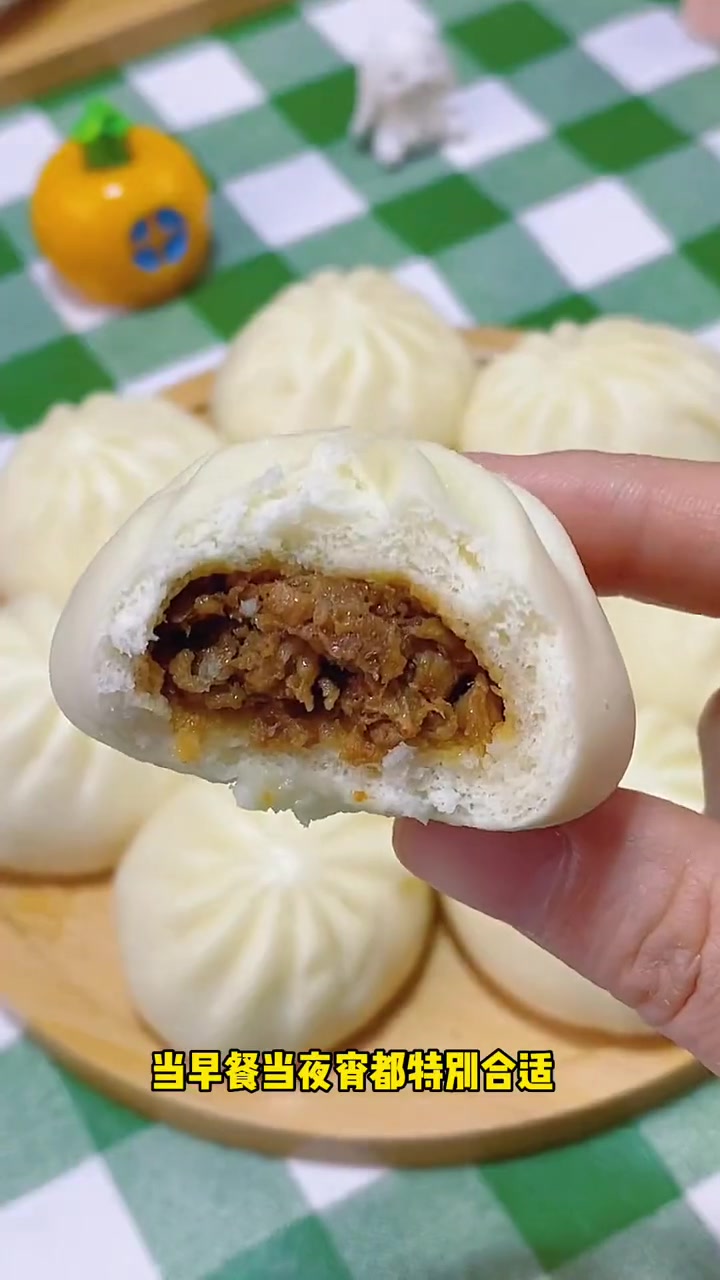 我们全家都爱吃这个杭州风味 小笼包 个个蓬松暄软,肉馅饱满 早餐 蒸一笼方便又好吃 包子 