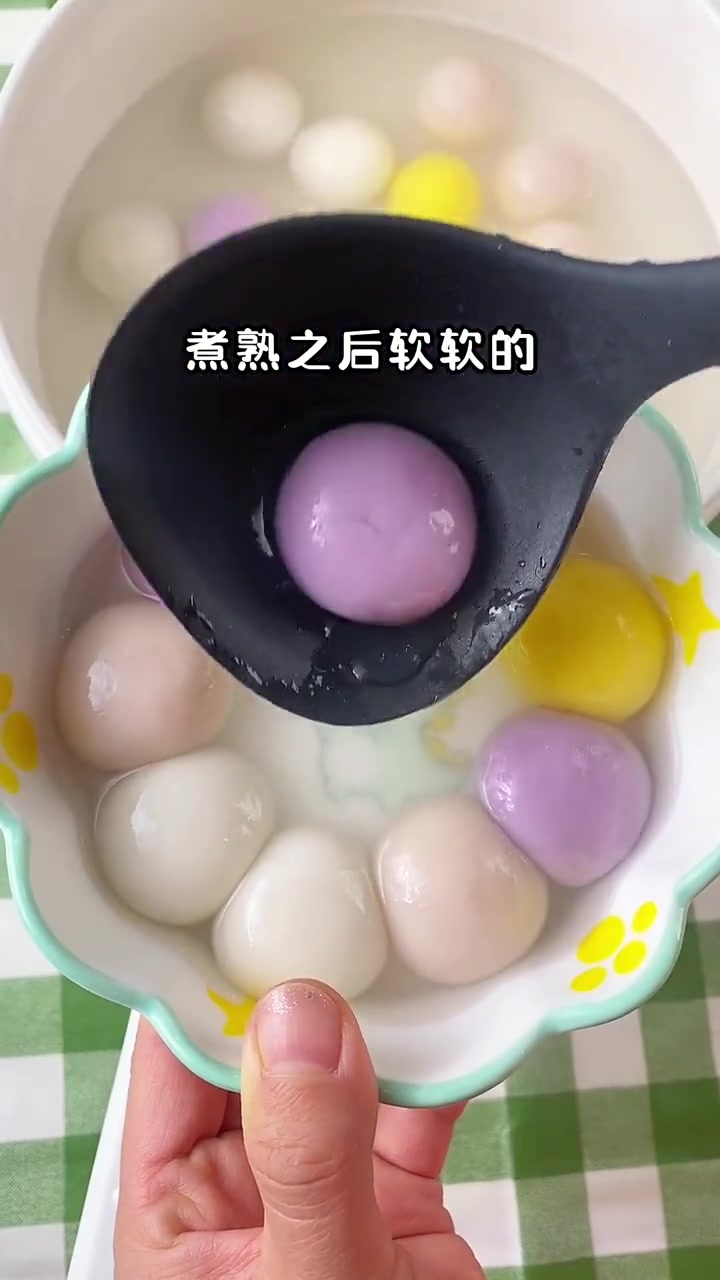 第一次吃水果味的汤圆!思念家从没让我失望过,清甜不腻 汤圆 吃汤圆喽 元宵节 元宵