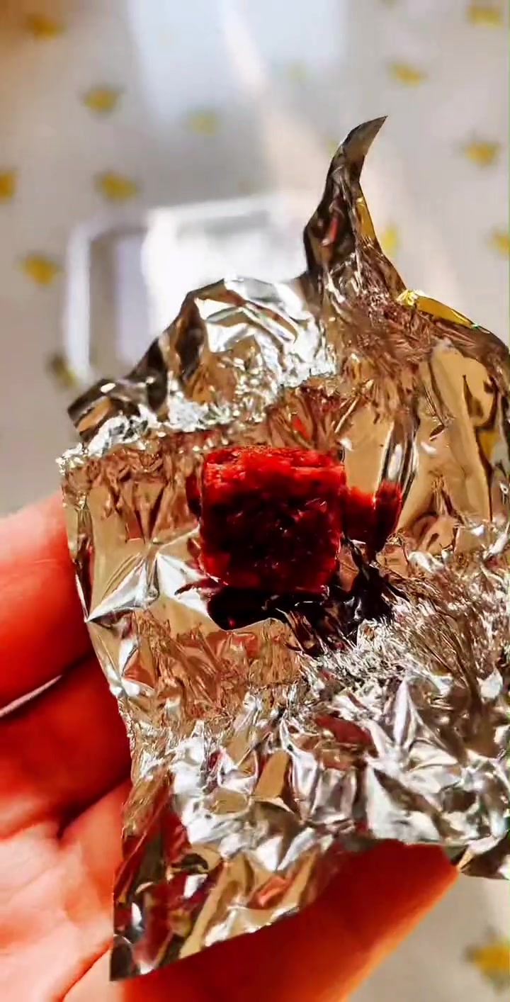 独立包装 好吃到停不下来 的 高蛋白零食 携带超级方便的日式沙嗲 牛肉粒 +小助手 沙嗲牛