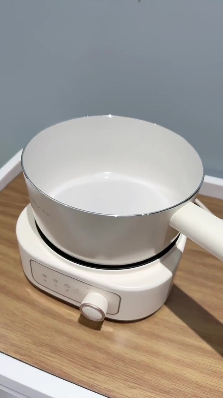 电煮锅 美食 有了这款电煮锅。在家也能变大厨